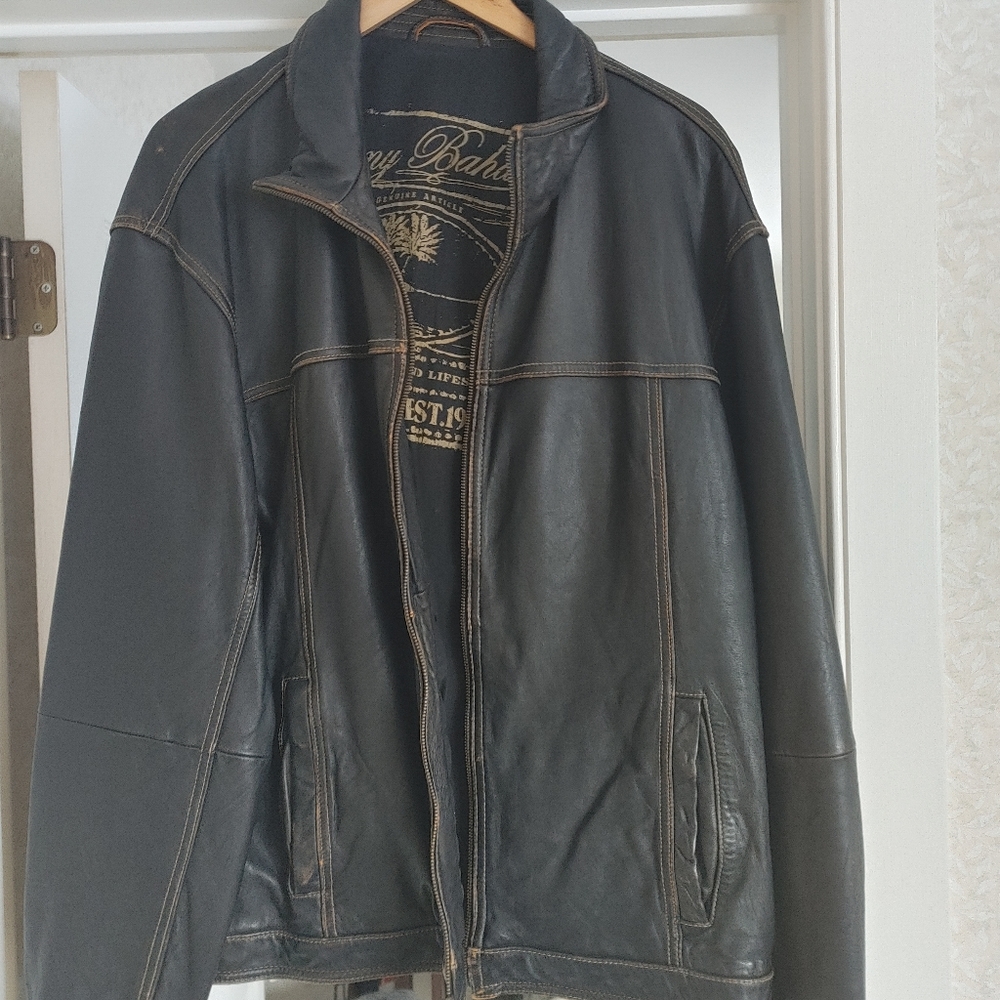 Tommy Bahamas leather jacket